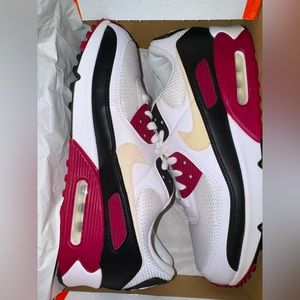 White and new maroon black air max 90 brand new